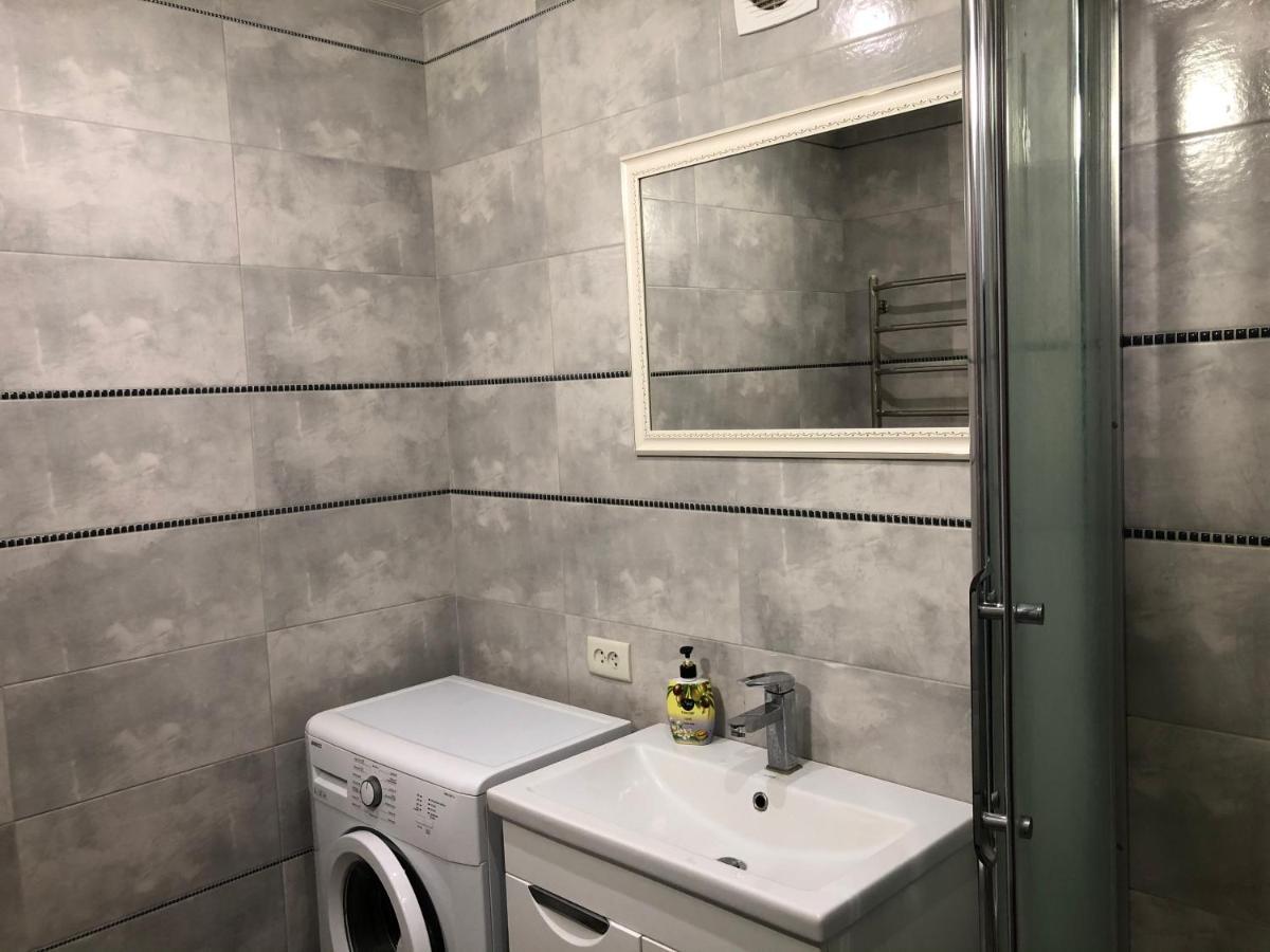 Prospect Polia Apartment Dnipro Bagian luar foto