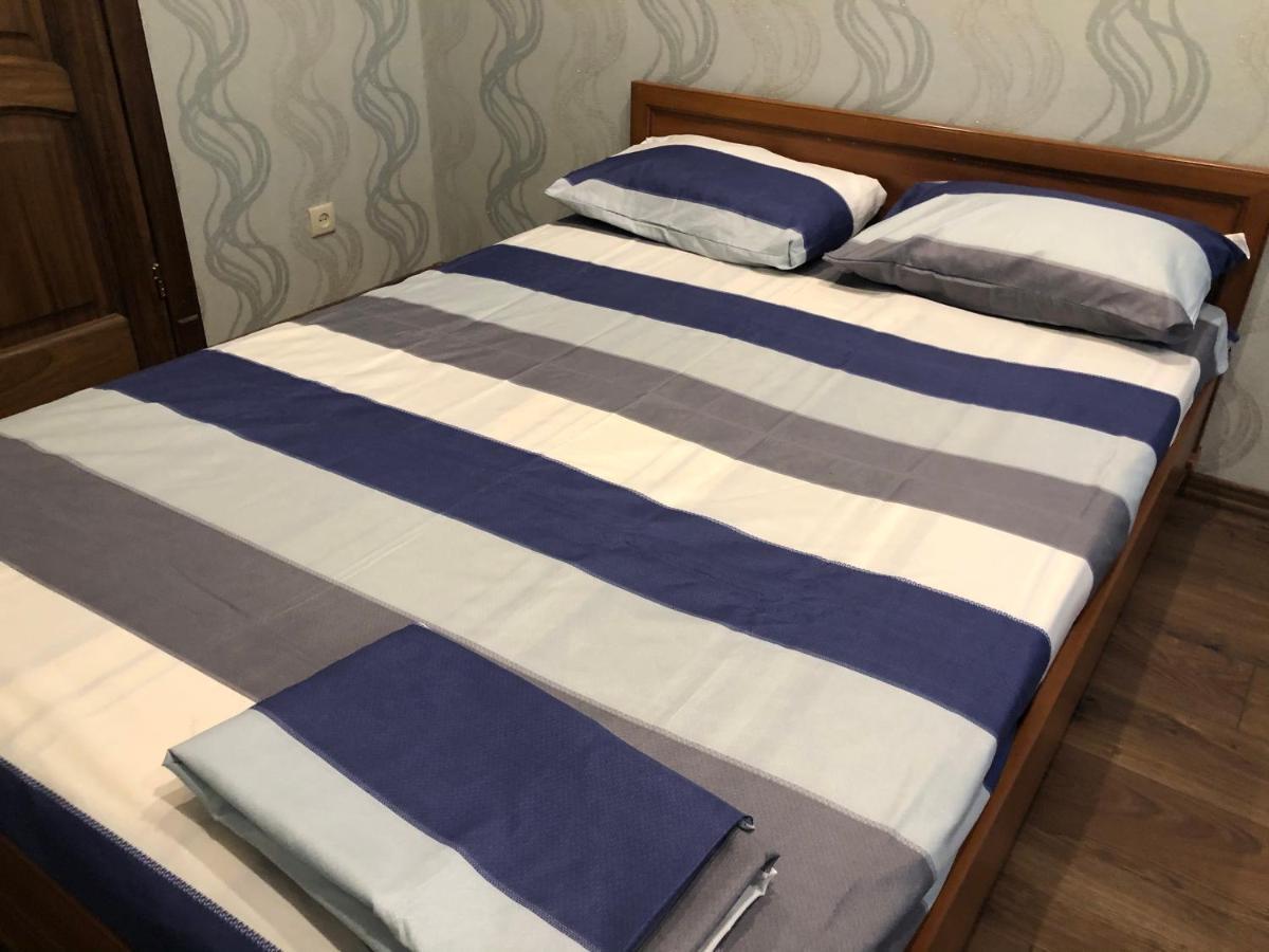 Prospect Polia Apartment Dnipro Bagian luar foto