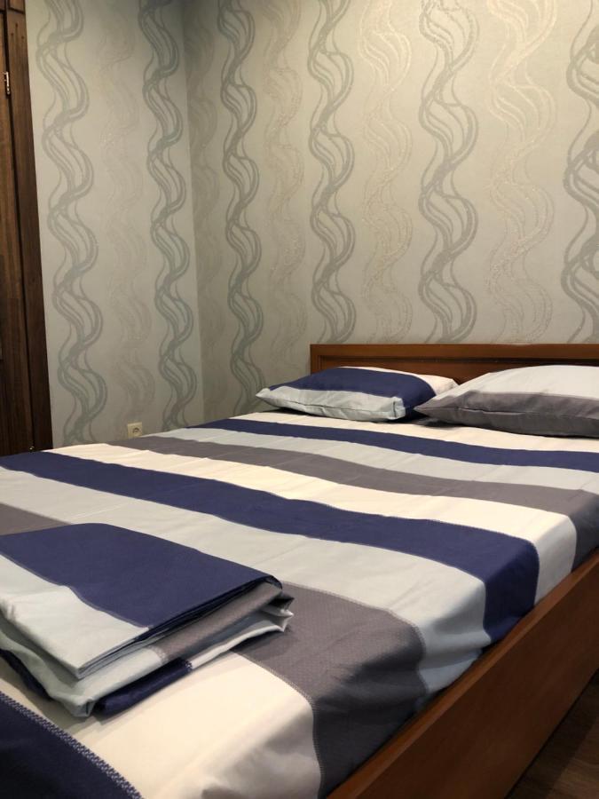 Prospect Polia Apartment Dnipro Bagian luar foto