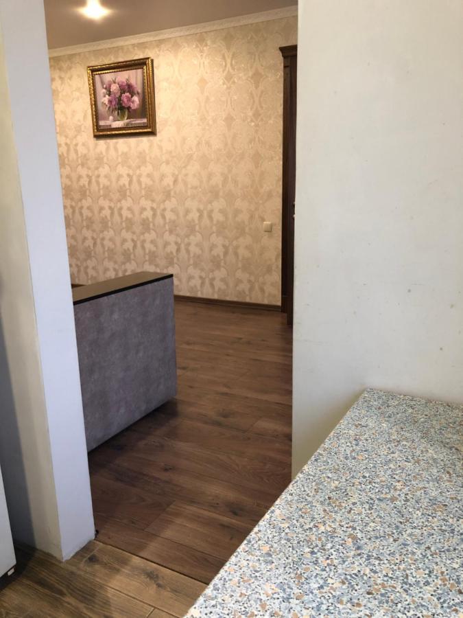 Prospect Polia Apartment Dnipro Bagian luar foto